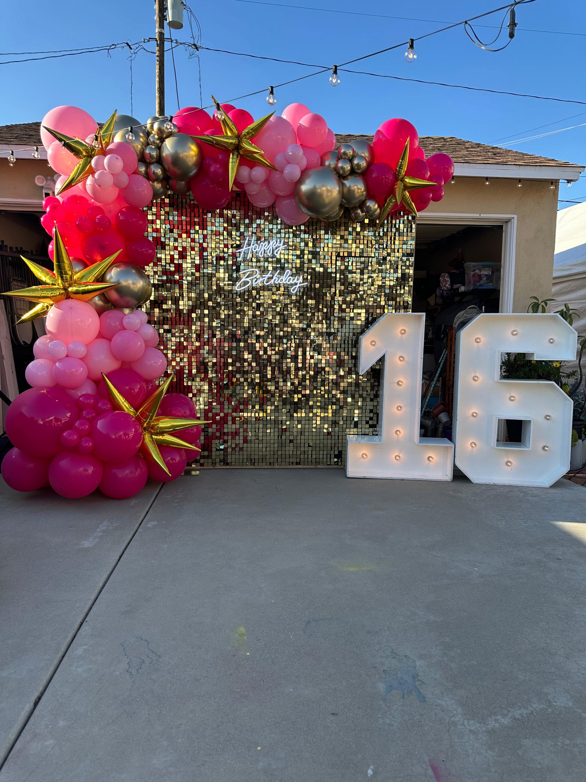 Fancy Nanci Balloons Balloon Decor gallery image 10