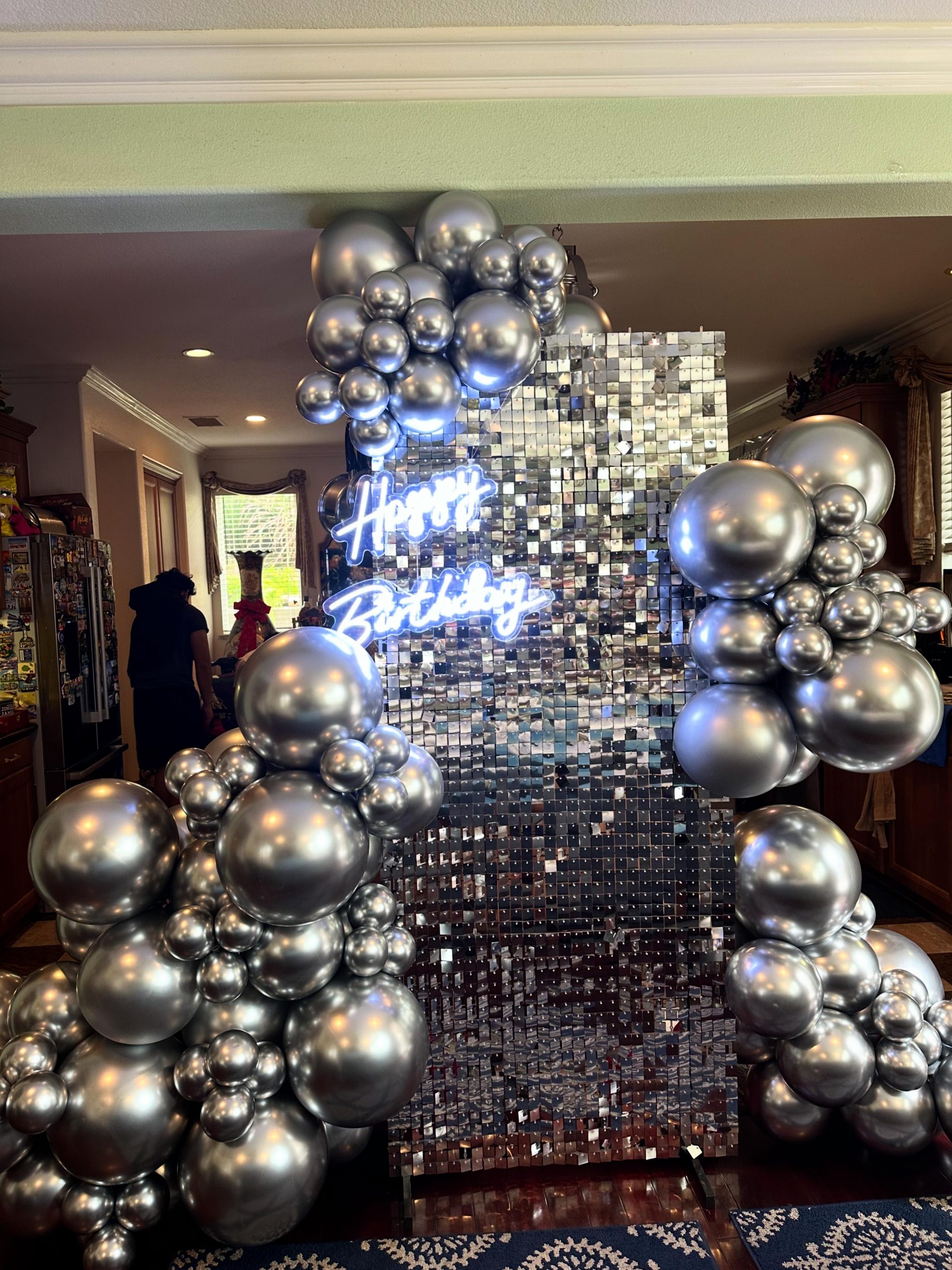 Fancy Nanci Balloons Balloon Decor gallery image 6